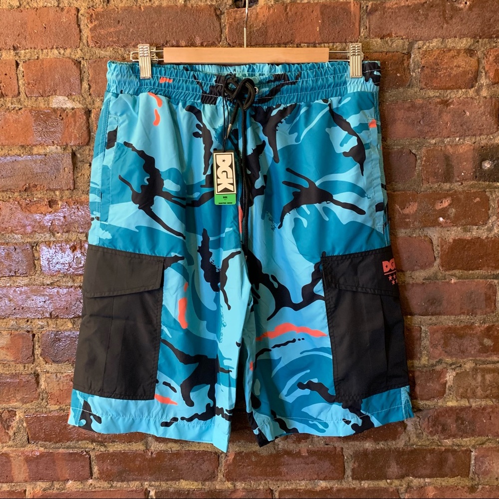 DGK cargo shorts nwt